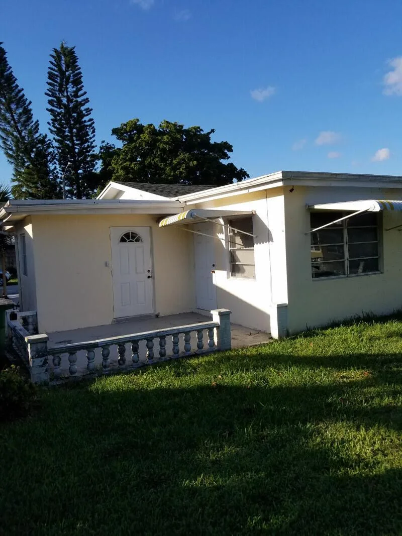 4934 NW 55th Street, Tamarac, FL 33319 — zdjęcie 2