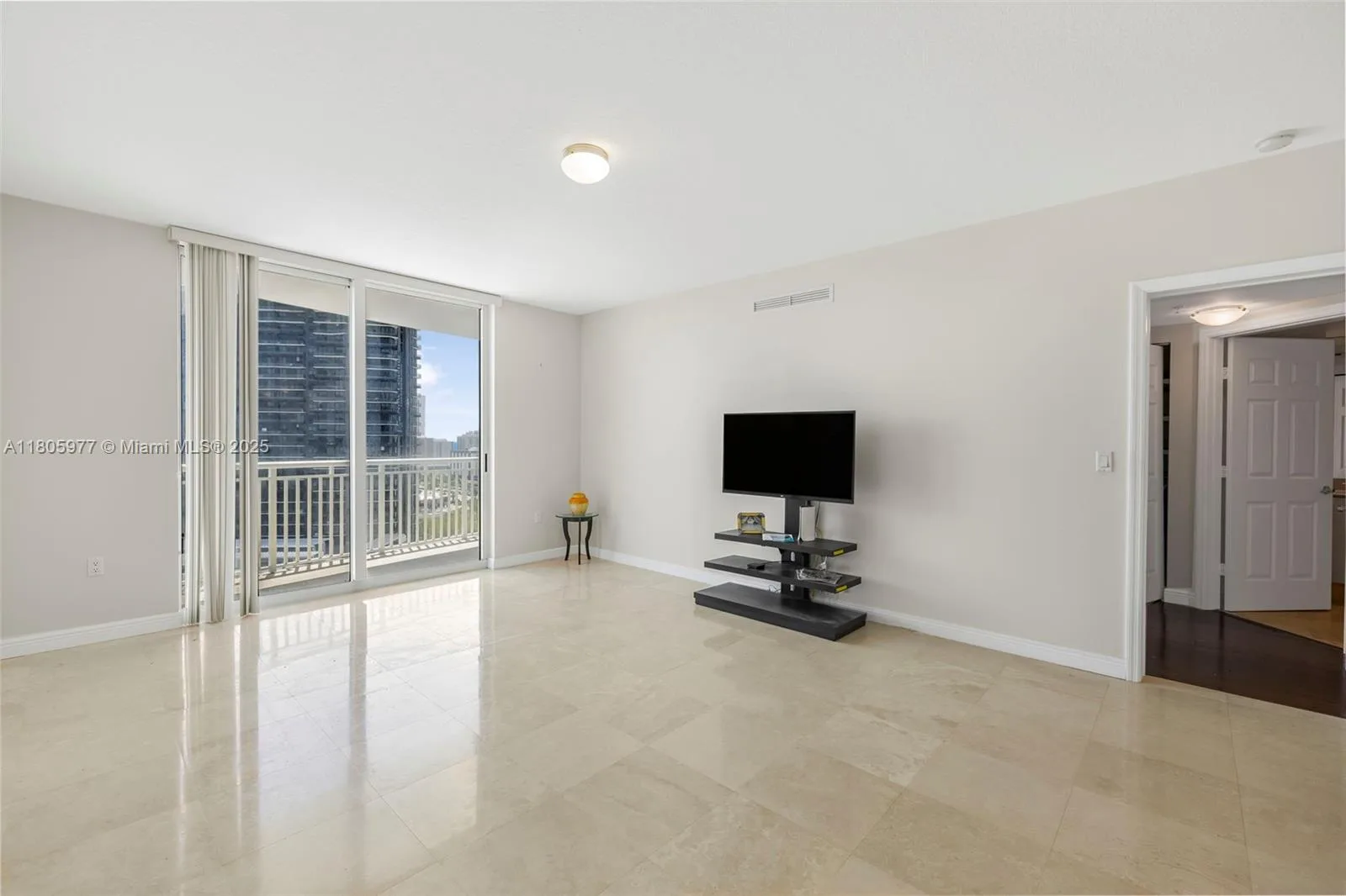 1755 E Hallandale Beach Blvd # 1604E, Hallandale Beach, FL 33009 photo 8