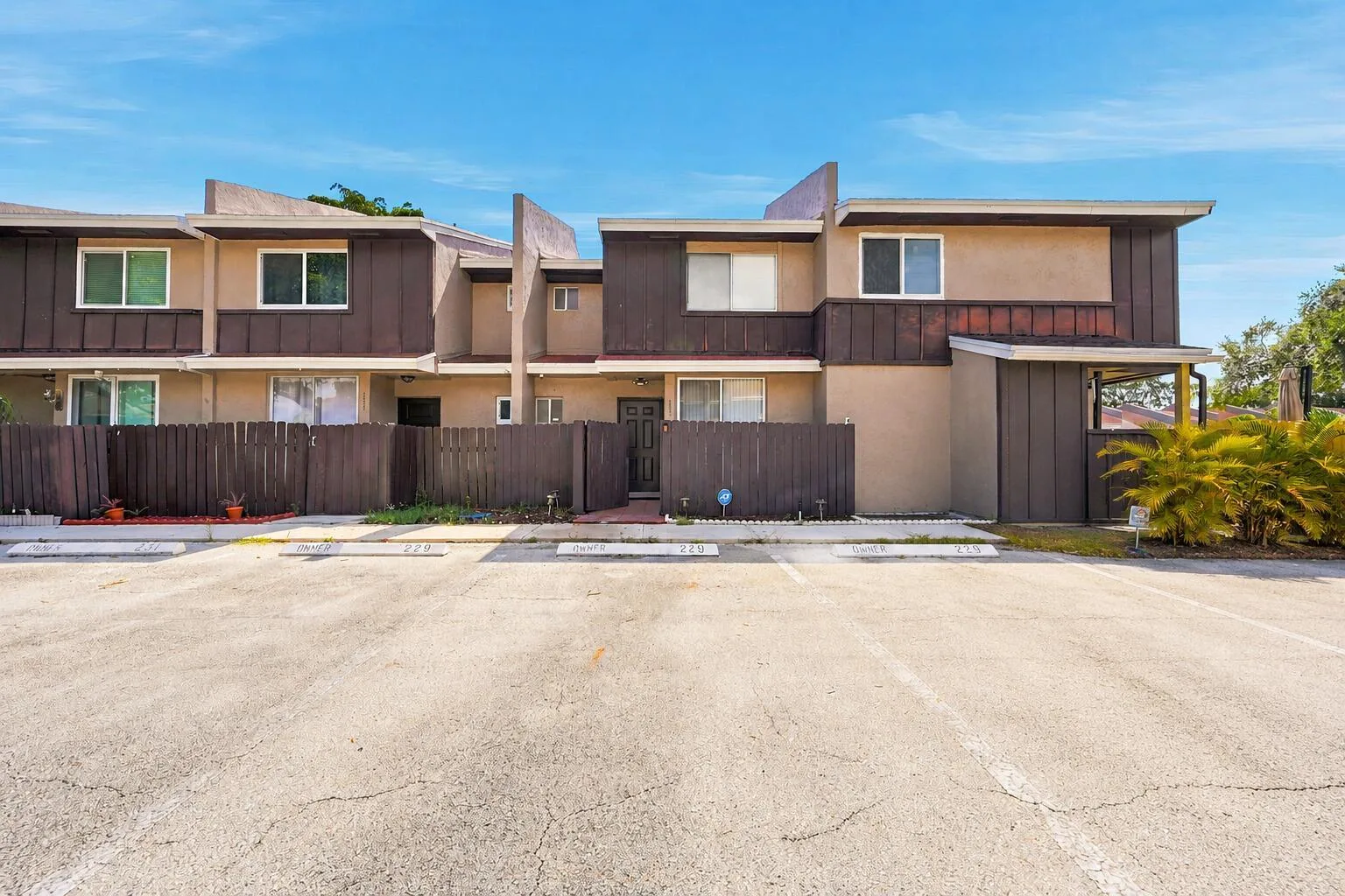 1227 Sussex Drive, North Lauderdale, FL 33068 photo 4