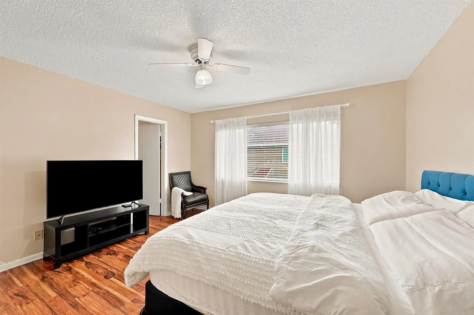 1227 Sussex Drive, North Lauderdale, FL 33068 photo 5