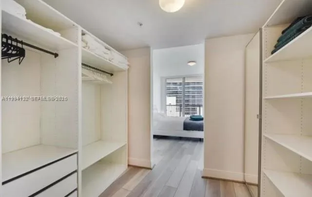1750 N Bayshore Dr # 4003, Miami, FL 33132 photo 9