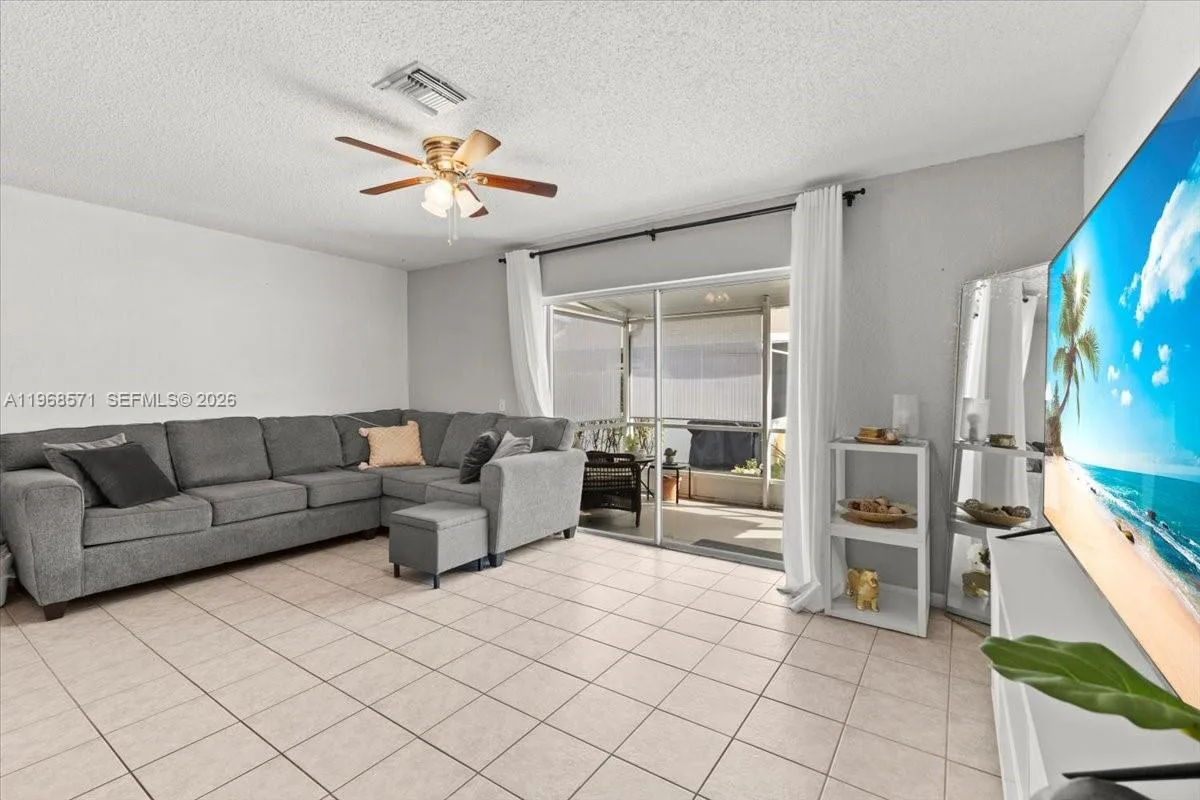 307 Waterside Dr, Hypoluxo, FL 33462 photo 10