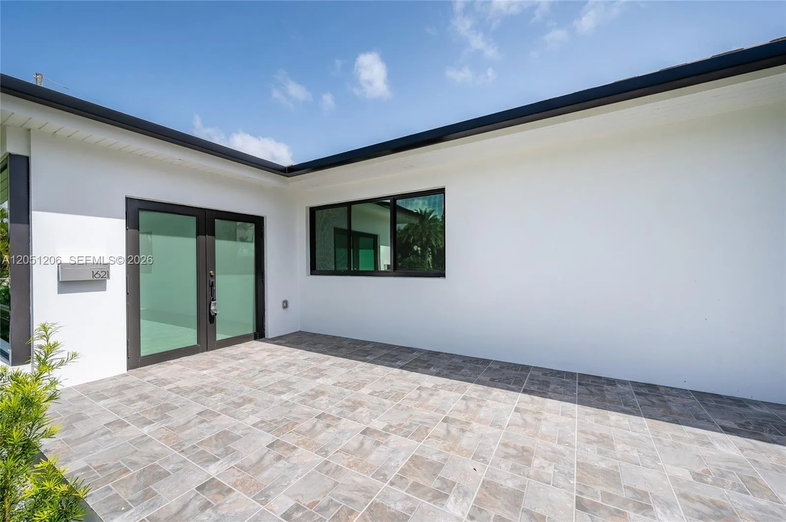 1621 S Treasure Dr, North Bay Village, FL 33141 photo 11