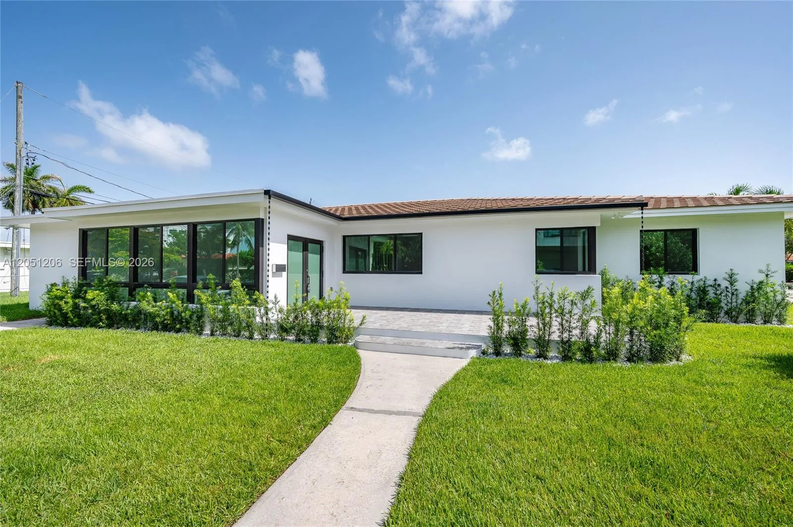 1621 S Treasure Dr, North Bay Village, FL 33141 photo 8