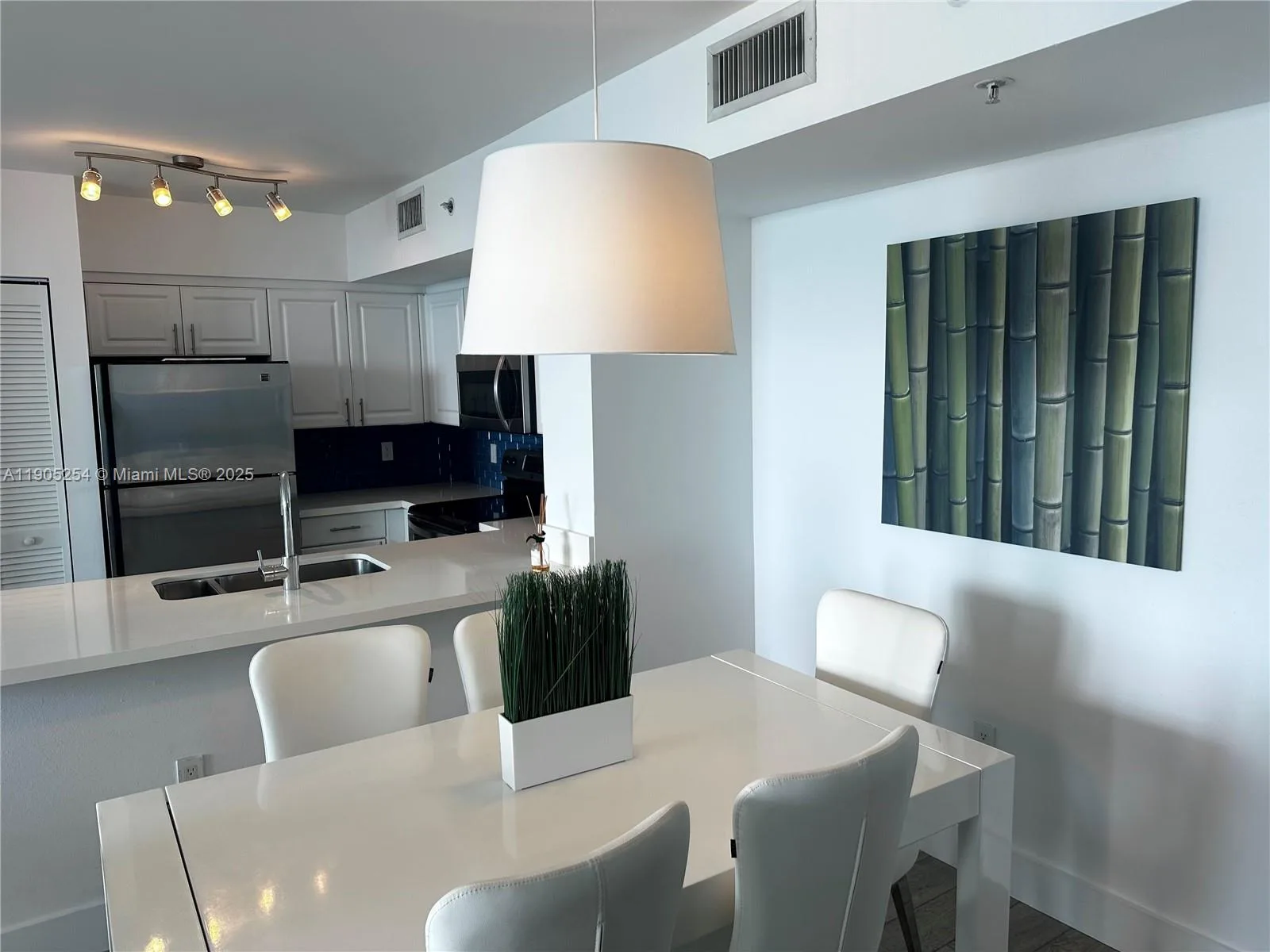 90 Alton Rd # 1804, Miami Beach, FL 33139 photo 12