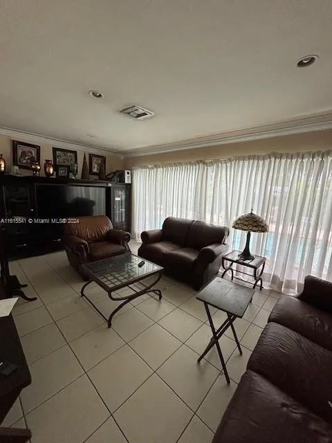 6440 Miller Dr, South Miami, FL 33155 photo 6