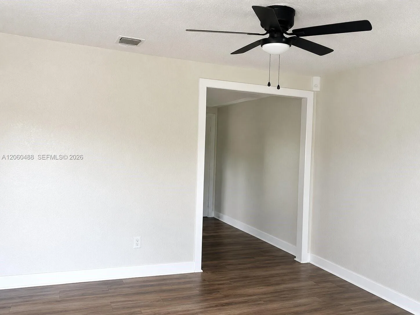 8924 NW 35th Ct # 8924, Miami, FL 33147 photo 2