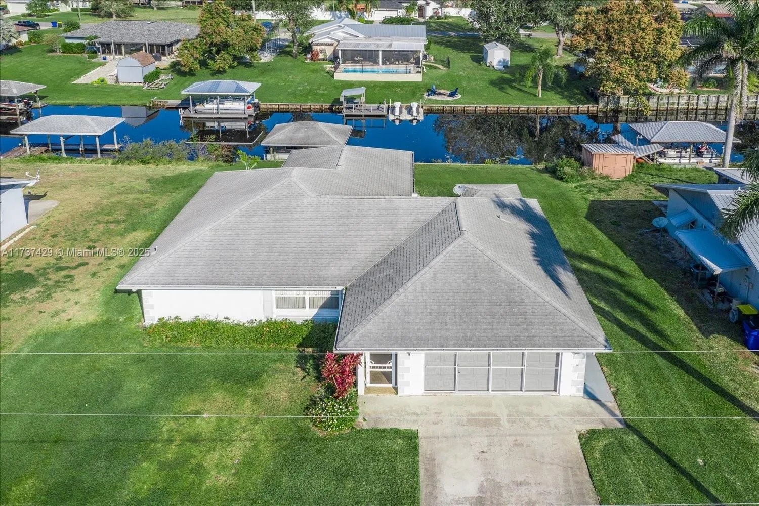 128 NE Citrus, Lake Placid, FL 33852