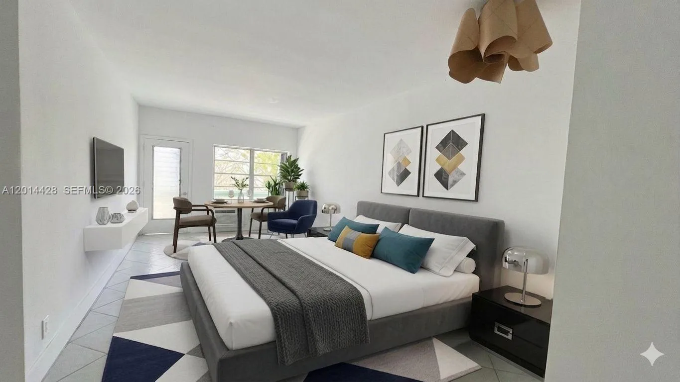 6490 Collins Ave # 14, Miami Beach, FL 33141