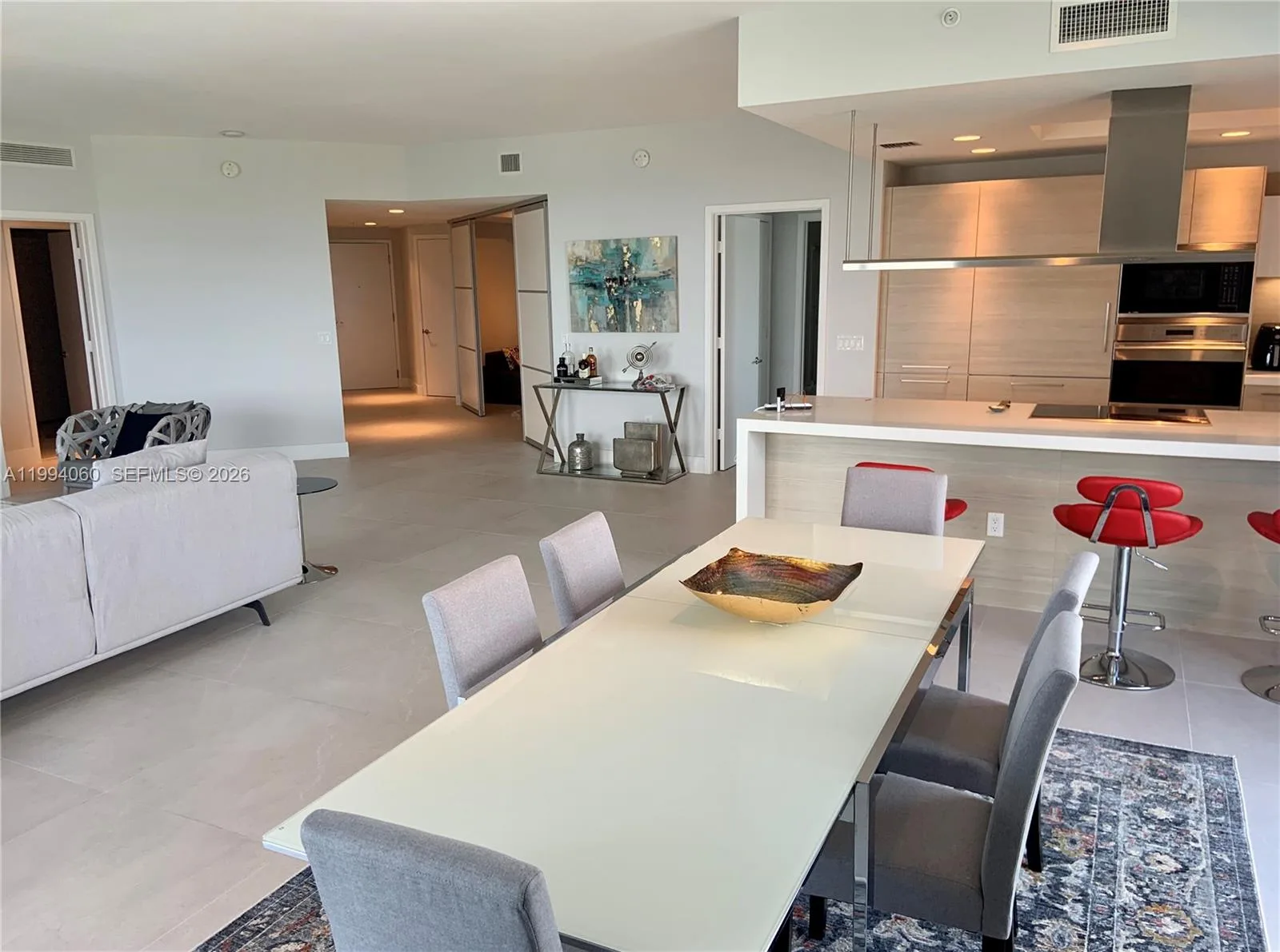 17301 Biscayne Blvd # 1602, North Miami Beach, FL 33160 photo 3