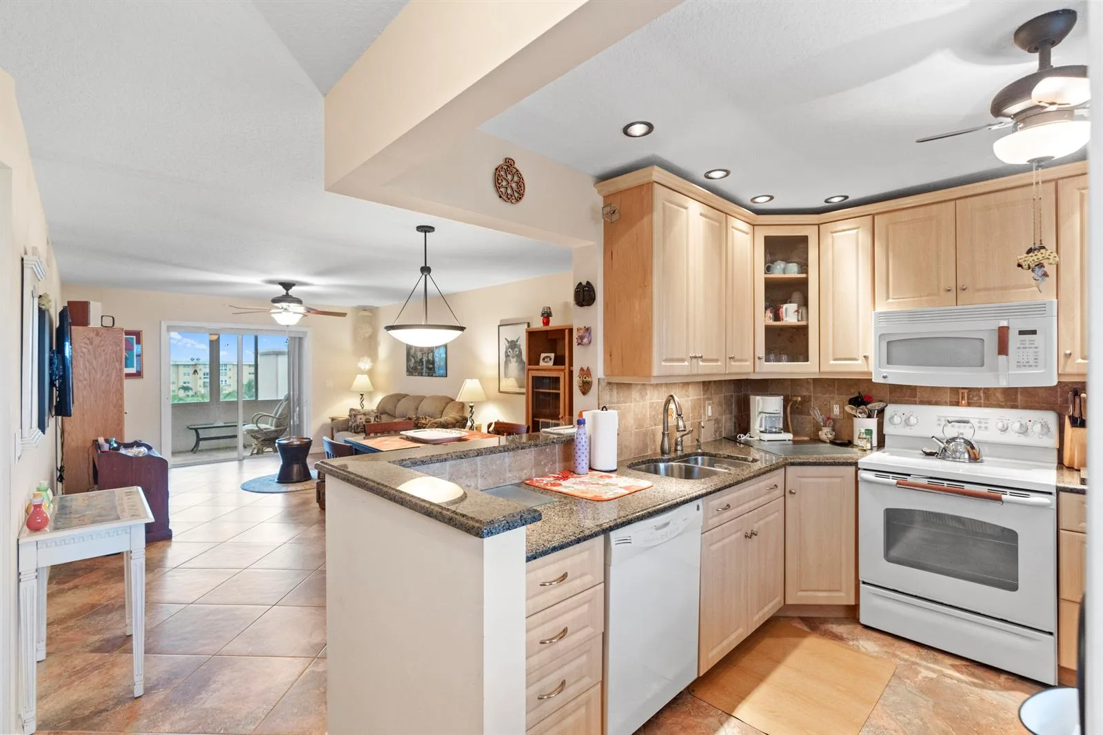 2615 NE 1st Court # 403, Boynton Beach, FL 33435