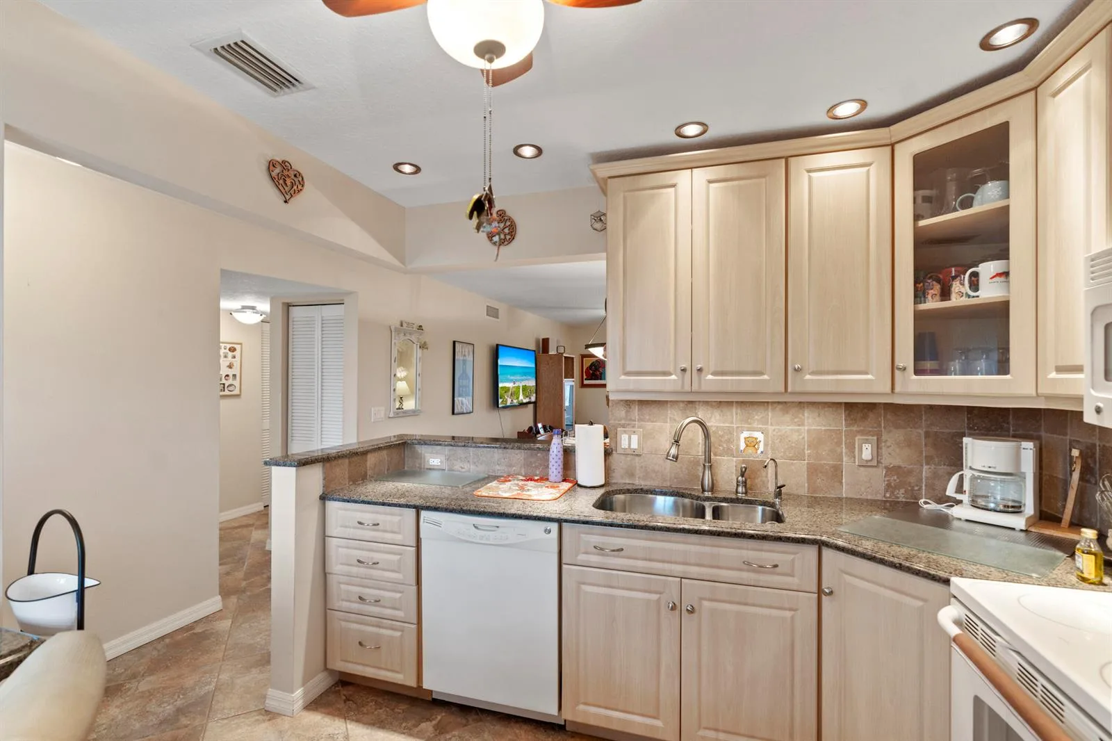 2615 NE 1st Court # 403, Boynton Beach, FL 33435 photo 12