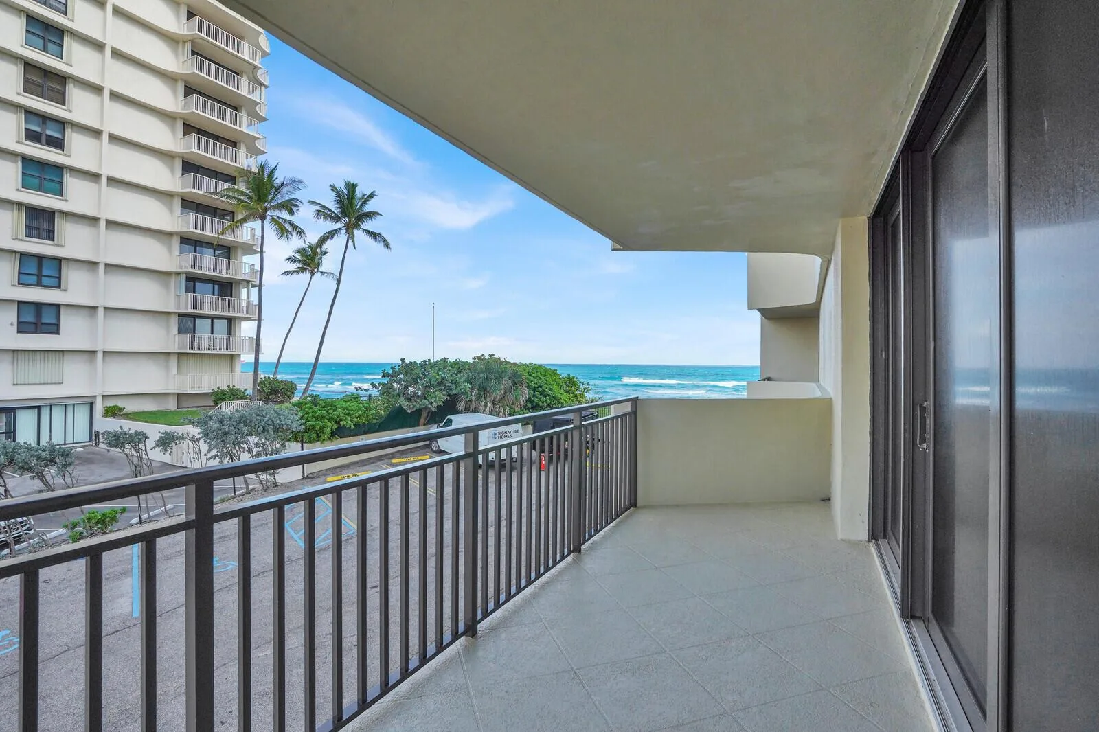 5460 N Ocean Drive # 1d, Singer Island, FL 33404