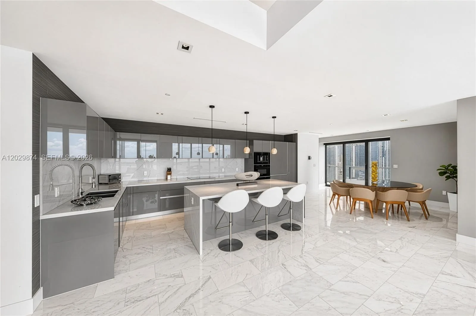 1451 Brickell Ave # 2901, Miami, FL 33131 photo 11