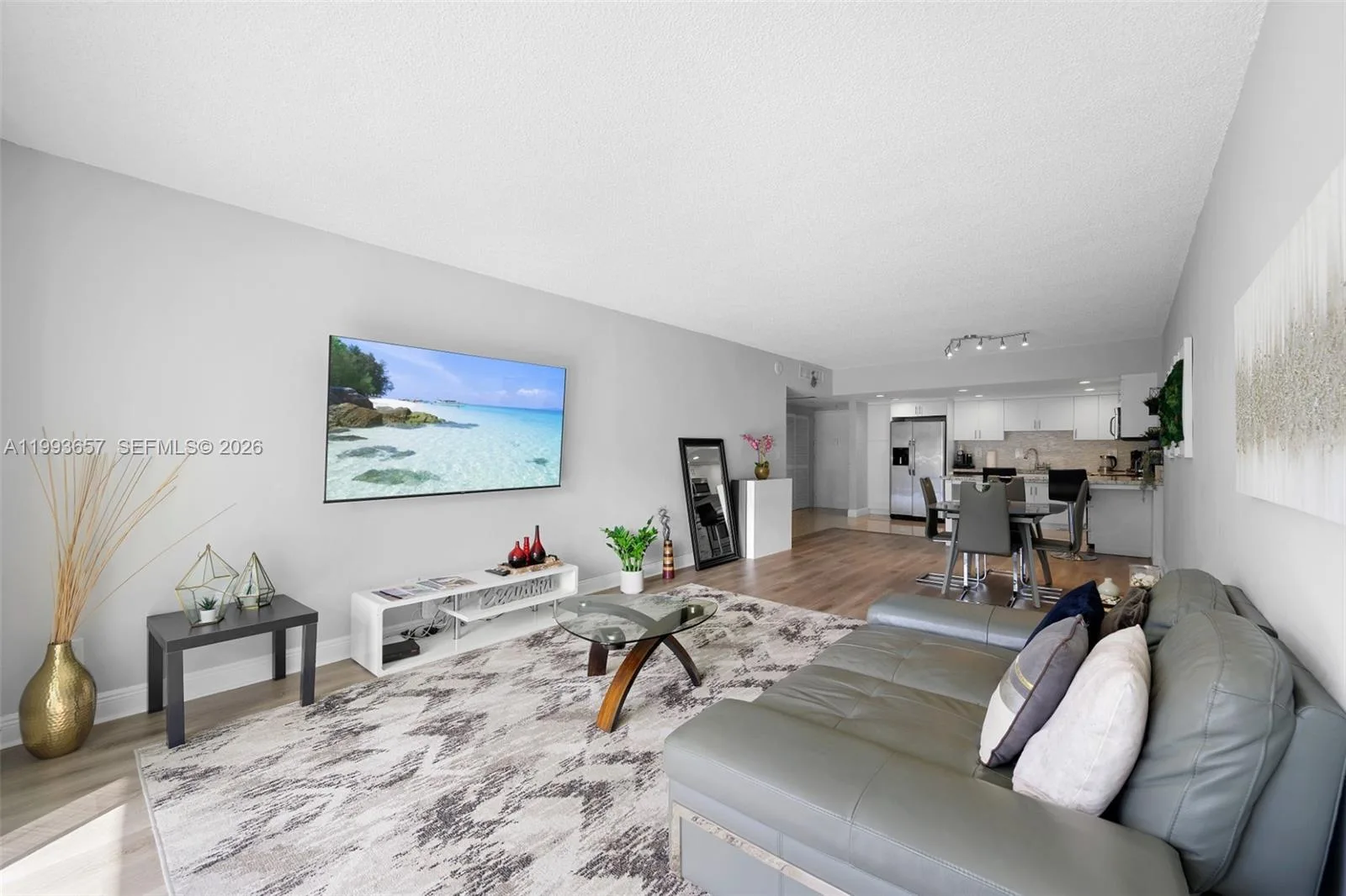 19370 Collins Ave # 225, Sunny Isles Beach, FL 33160