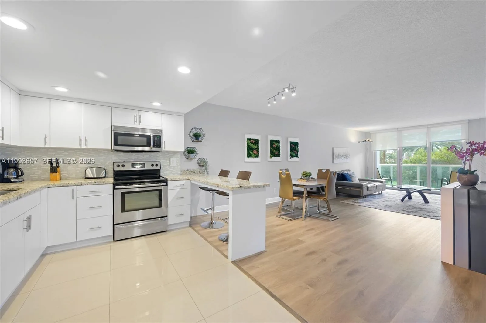 19370 Collins Ave # 225, Sunny Isles Beach, FL 33160 photo 10