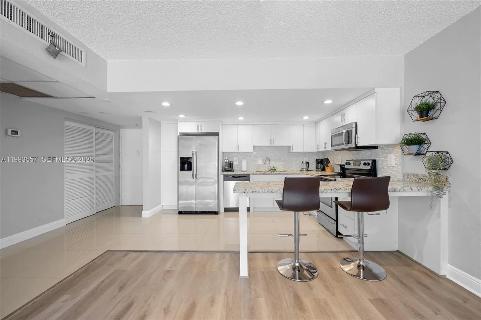 19370 Collins Ave # 225, Sunny Isles Beach, FL 33160 photo 3