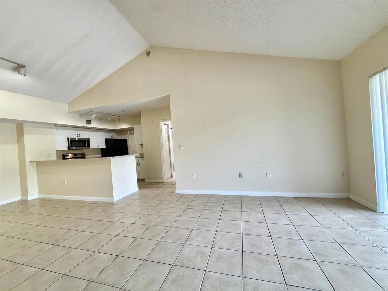 3840 Lyons Road # 305, Coconut Creek, FL 33073 photo 4