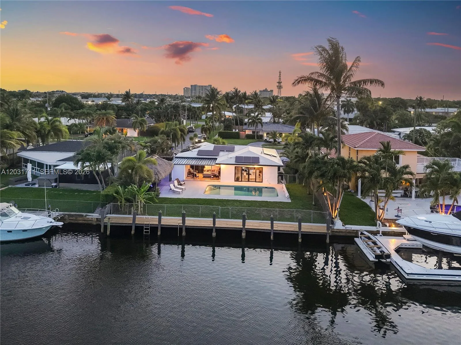 380 SE 1st Ter, Pompano Beach, FL 33060 — zdjęcie 3