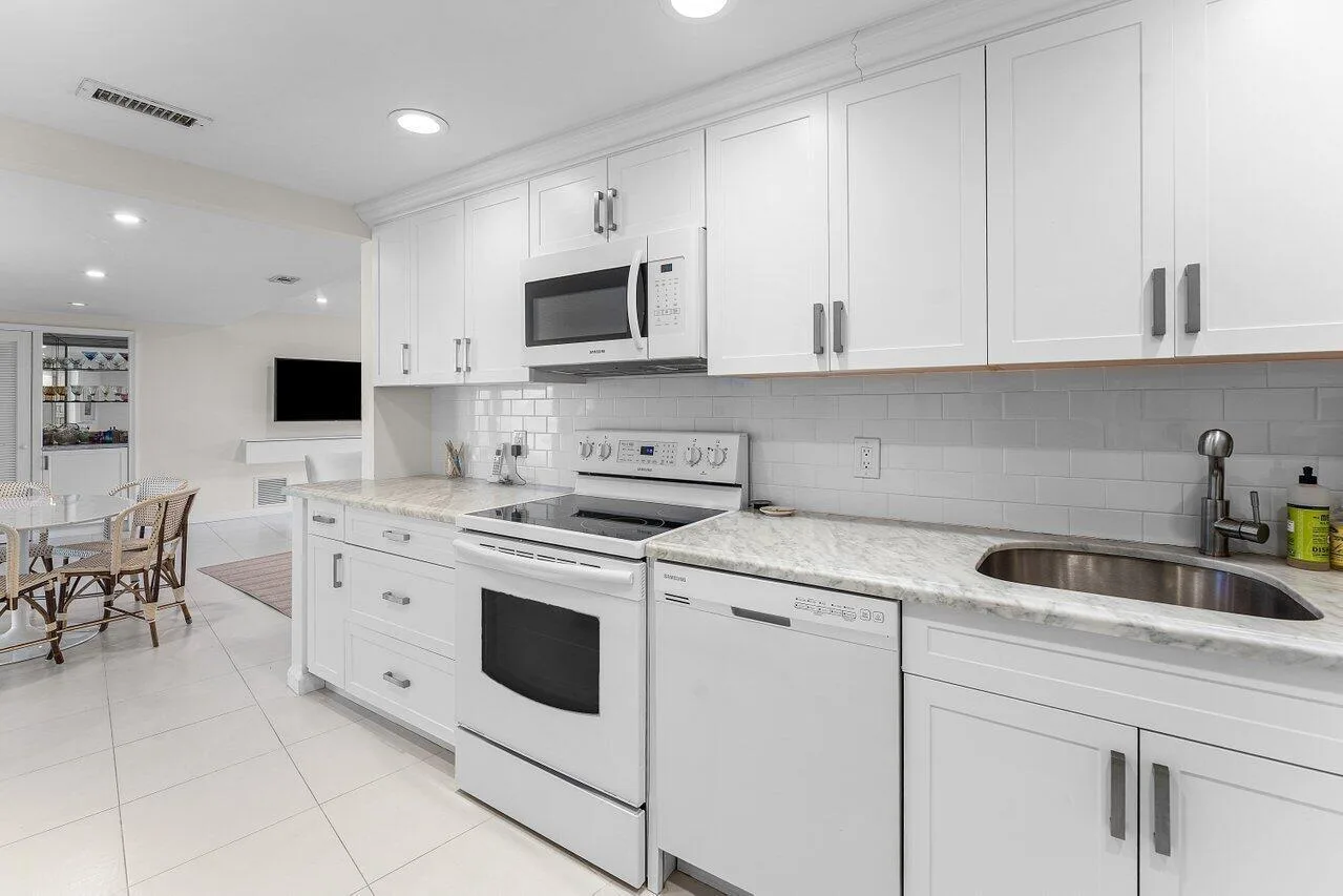 2774 S Ocean Boulevard # 409, Palm Beach, FL 33480 photo 7