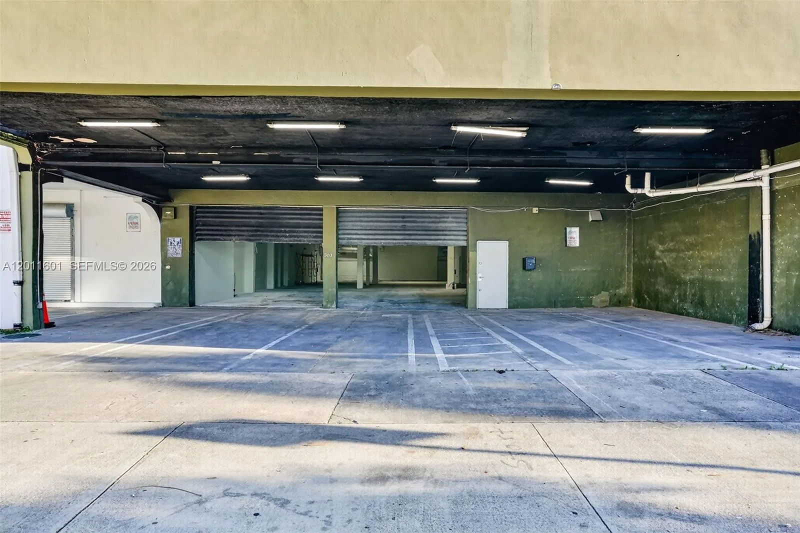 500 W Flagler St, Miami, FL 33130 photo 8