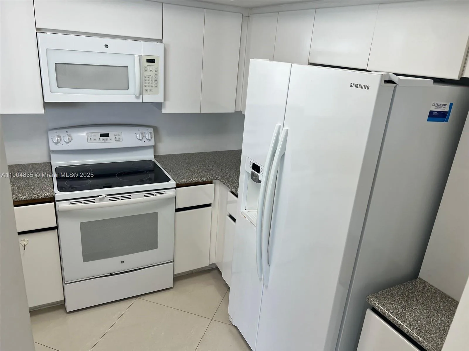 6767 Collins Ave # 904, Miami Beach, FL 33141 photo 12