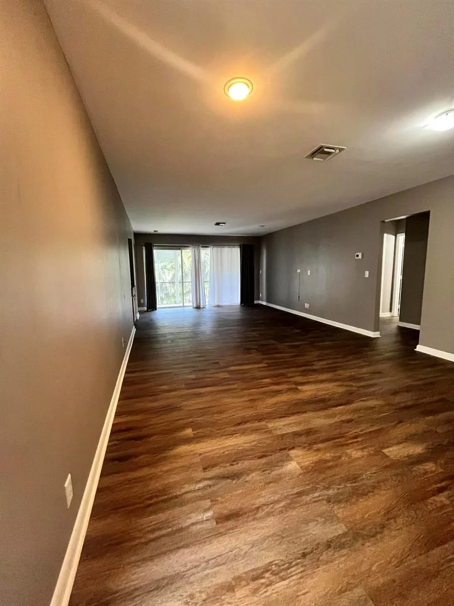 1700 Presidential Way # 203, West Palm Beach, FL 33401