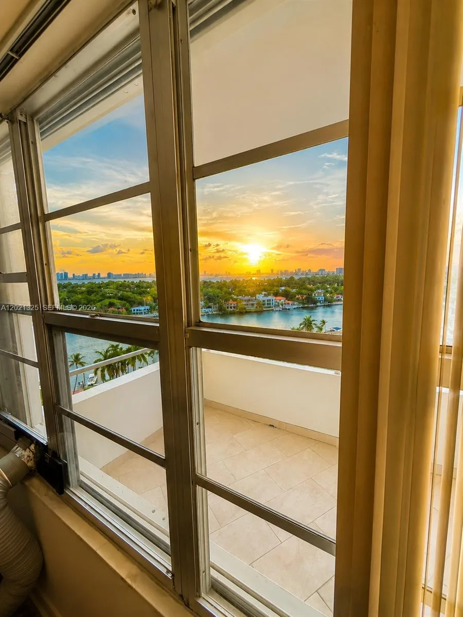 5151 Collins Ave # 1520, Miami Beach, FL 33140 photo 6