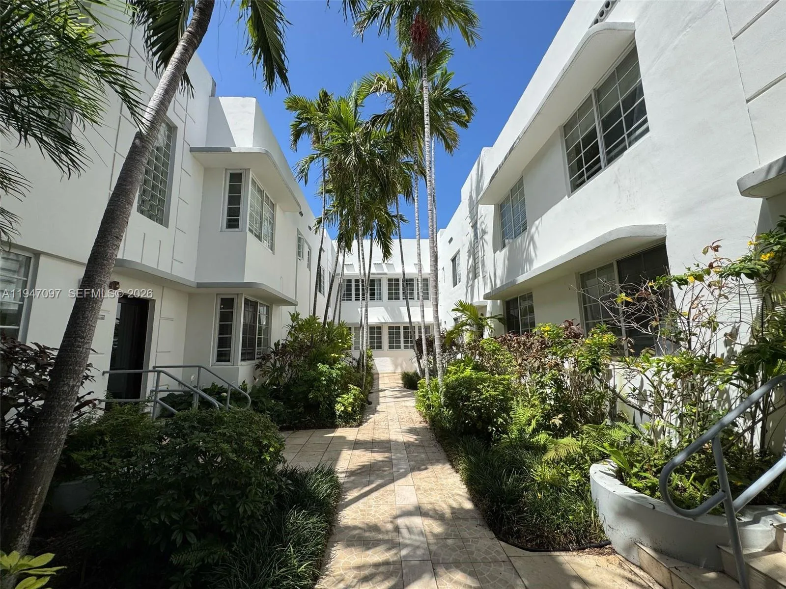 1000 Meridian Ave # 17, Miami Beach, FL 33139