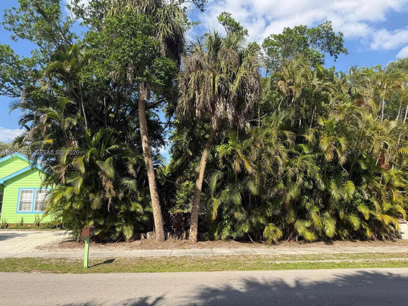 397 MIRAMAR RD, Fort Myers, FL 33905 photo 3