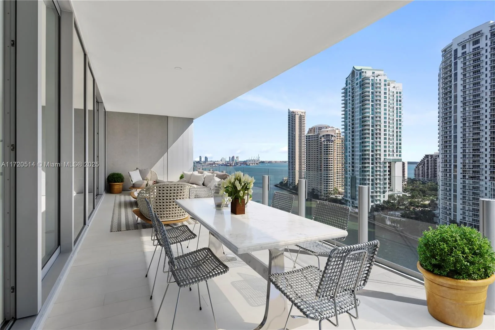300 Biscayne Blvd Way # 1602, Miami, FL 33131