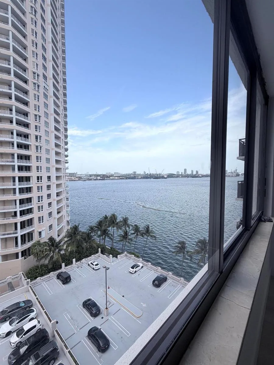 540 Brickell Key Drive # 1224, Miami, FL 33131