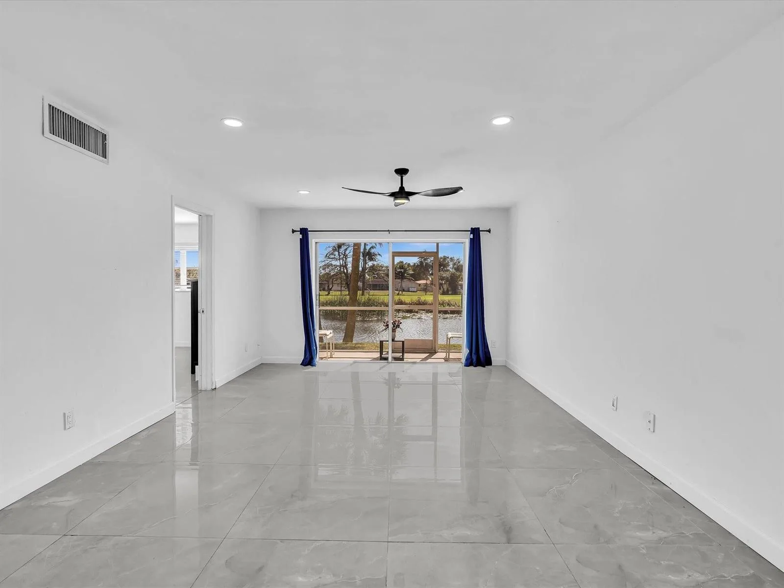 2451 SW 82nd Avenue # 108, Davie, FL 33324 photo 2