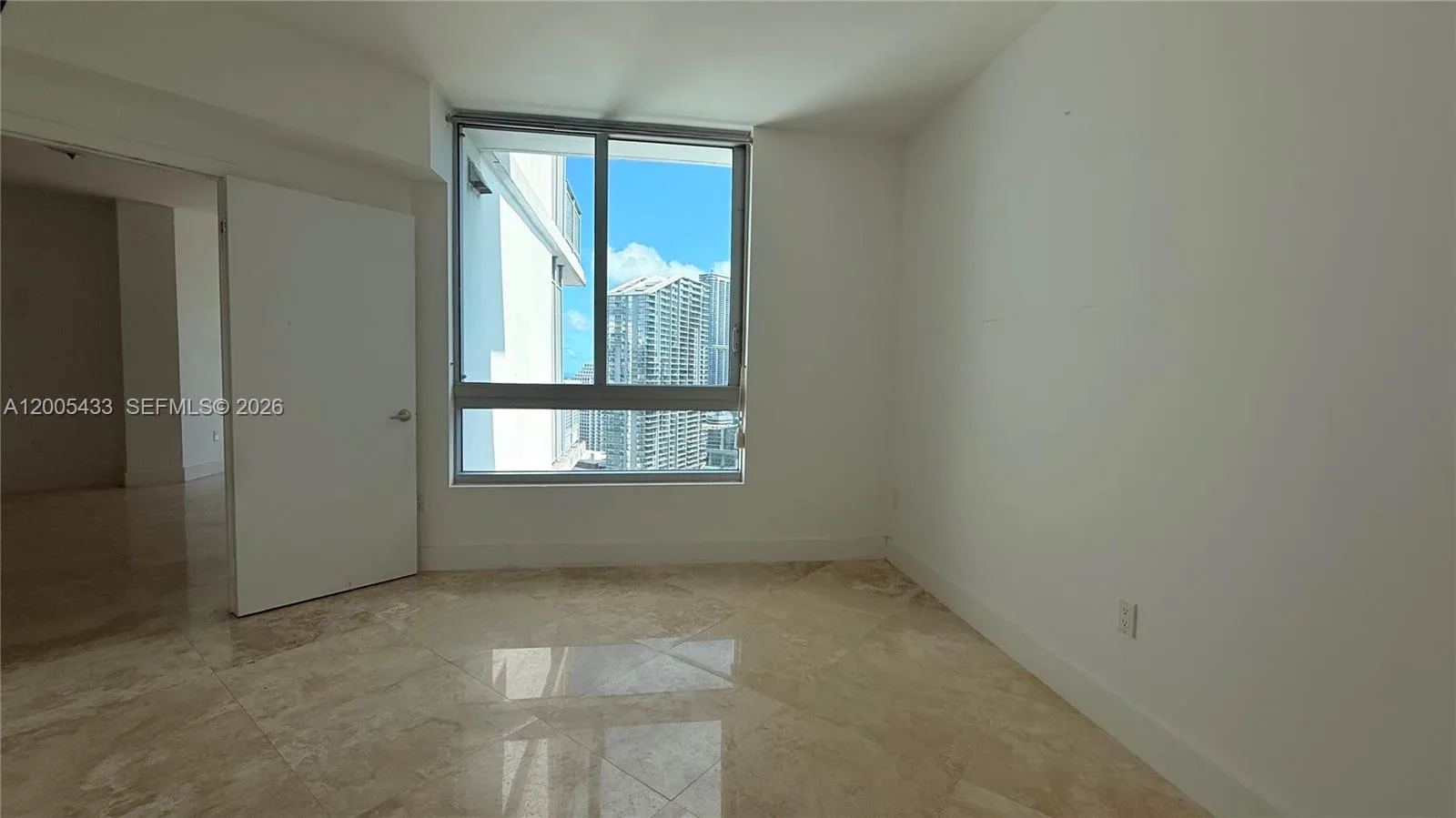 350 S Miami Ave # 3608, Miami, FL 33130 photo 5