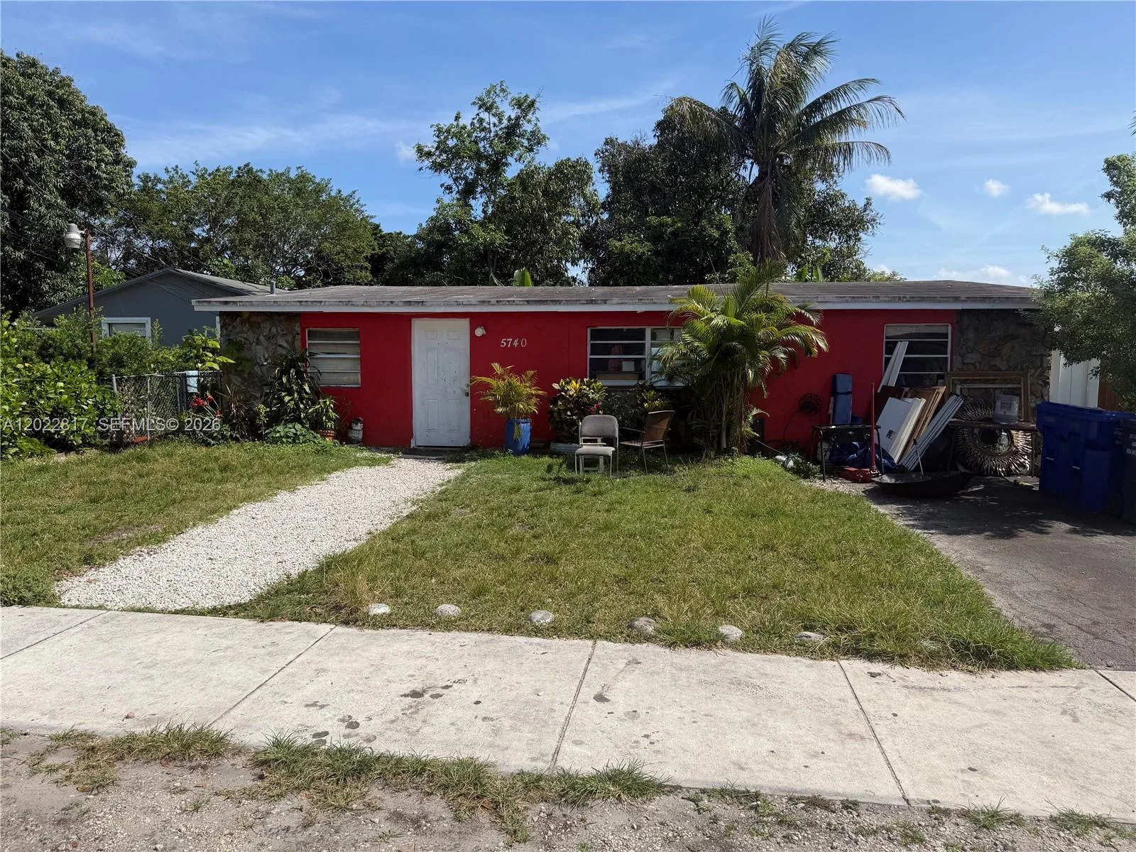 5740 Taylor St, Hollywood, FL 33021