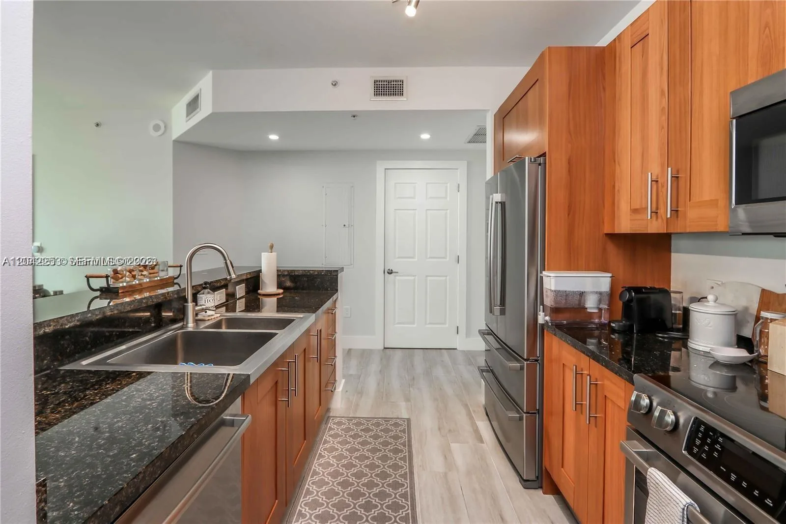 1300 Ponce De Leon Blvd # 500, Coral Gables, FL 33134 photo 6