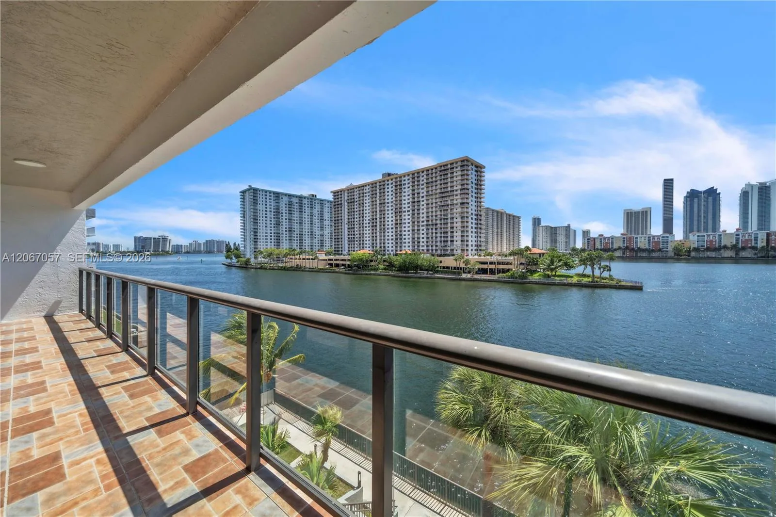 4000 NE 168th St # PH1A, North Miami Beach, FL 33160