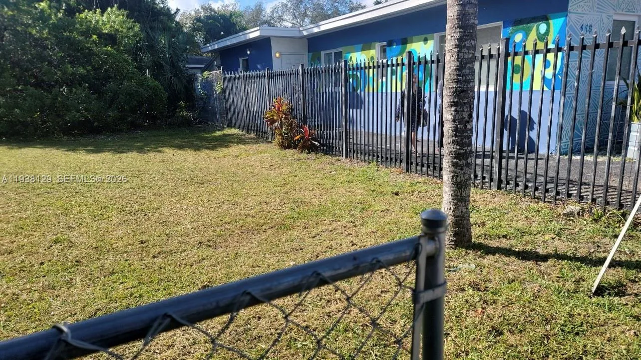120 NE 56th St, Miami, FL 33137 photo 2