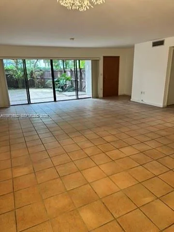 9001 SW 94 ST # 113, Miami, FL 33176 photo 2