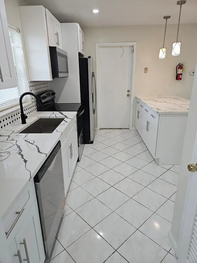 6380 NW 25th Court, Sunrise, FL 33313 photo 12