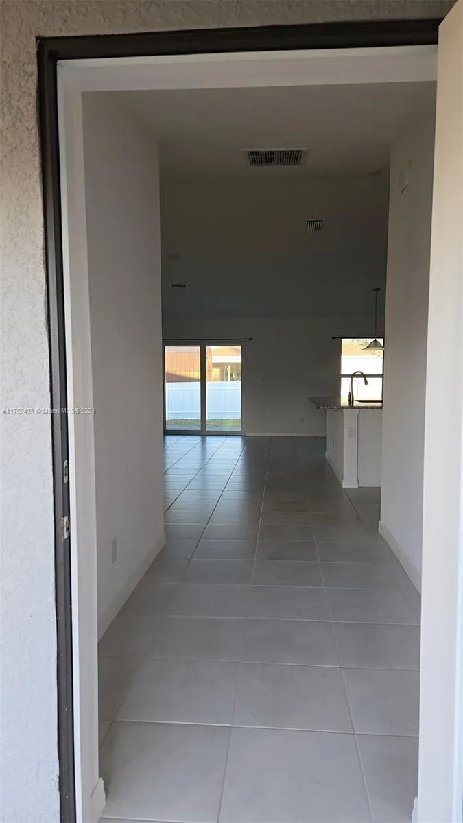 2817 NW 21st Ave # 2817, Cape Coral, FL 33993 photo 3