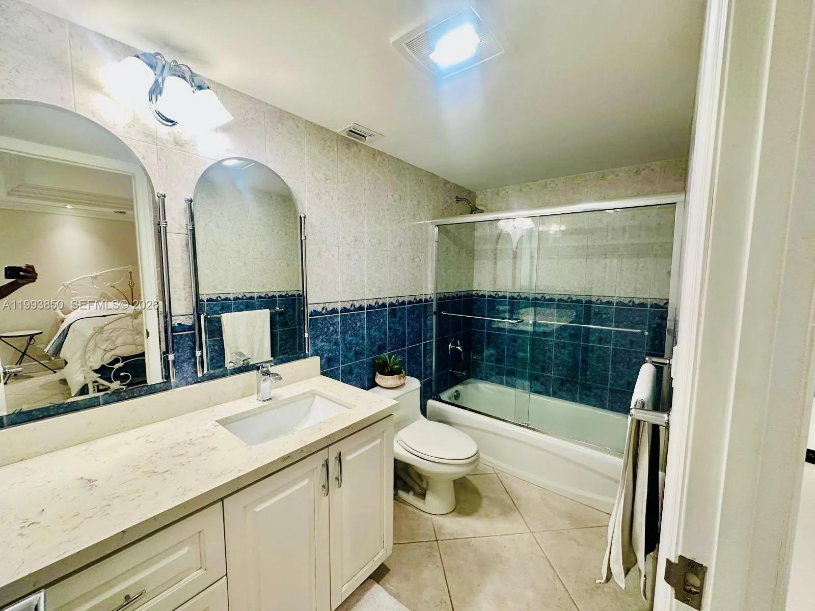 2555 Collins Ave # 704, Miami Beach, FL 33140 photo 10
