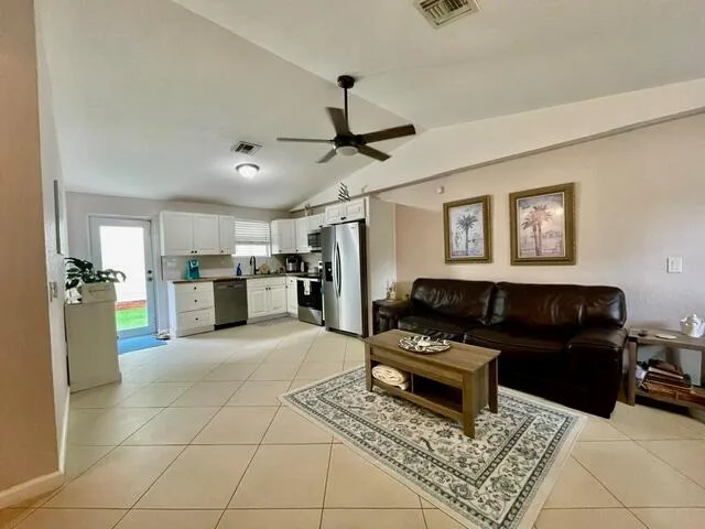 5216 NE 20TH Avenue, Pompano Beach, FL 33064 photo 3