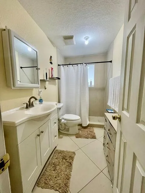 5216 NE 20TH Avenue, Pompano Beach, FL 33064 photo 7