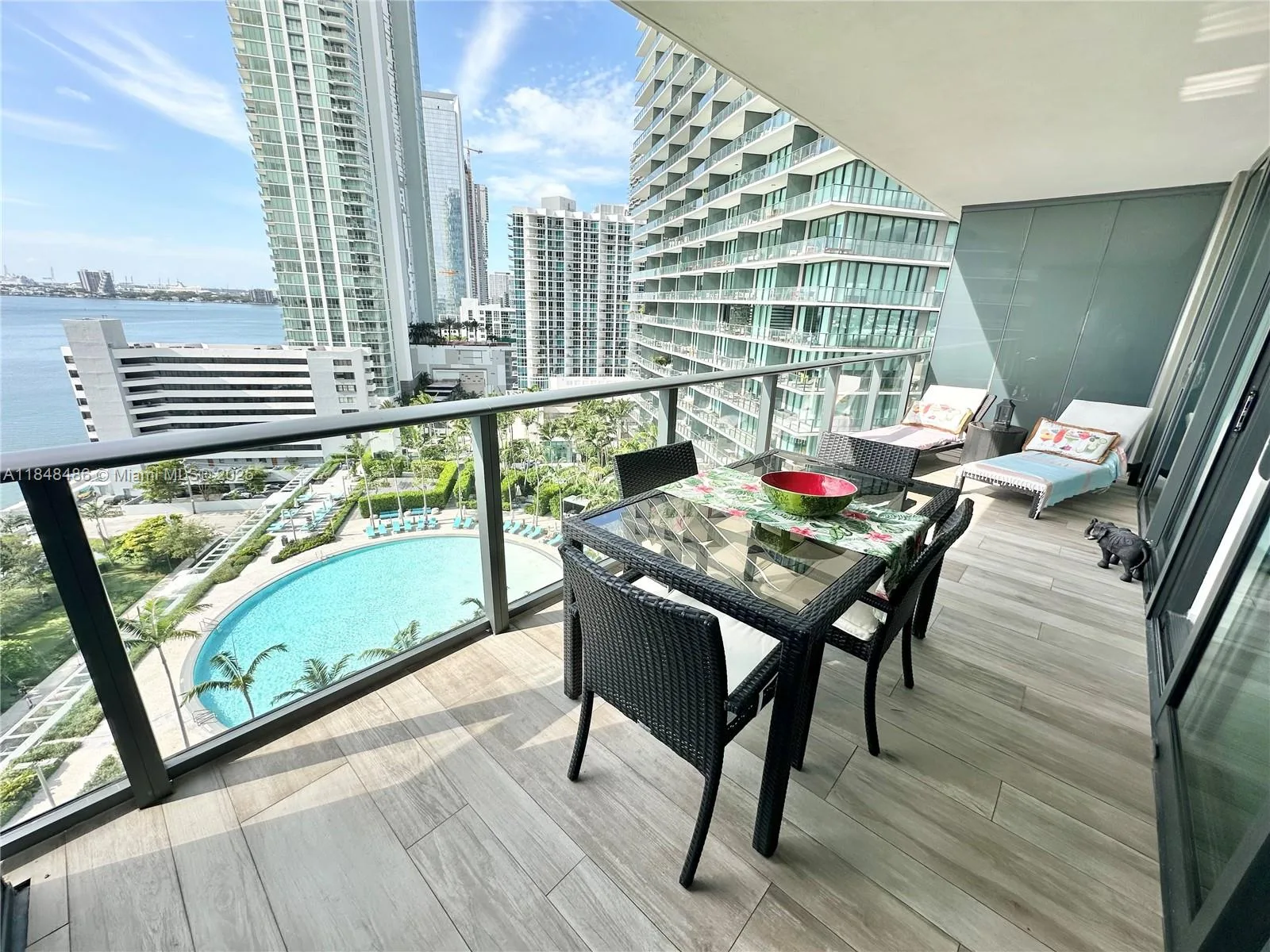 650 NE 32nd St # 1404, Miami, FL 33137 photo 13