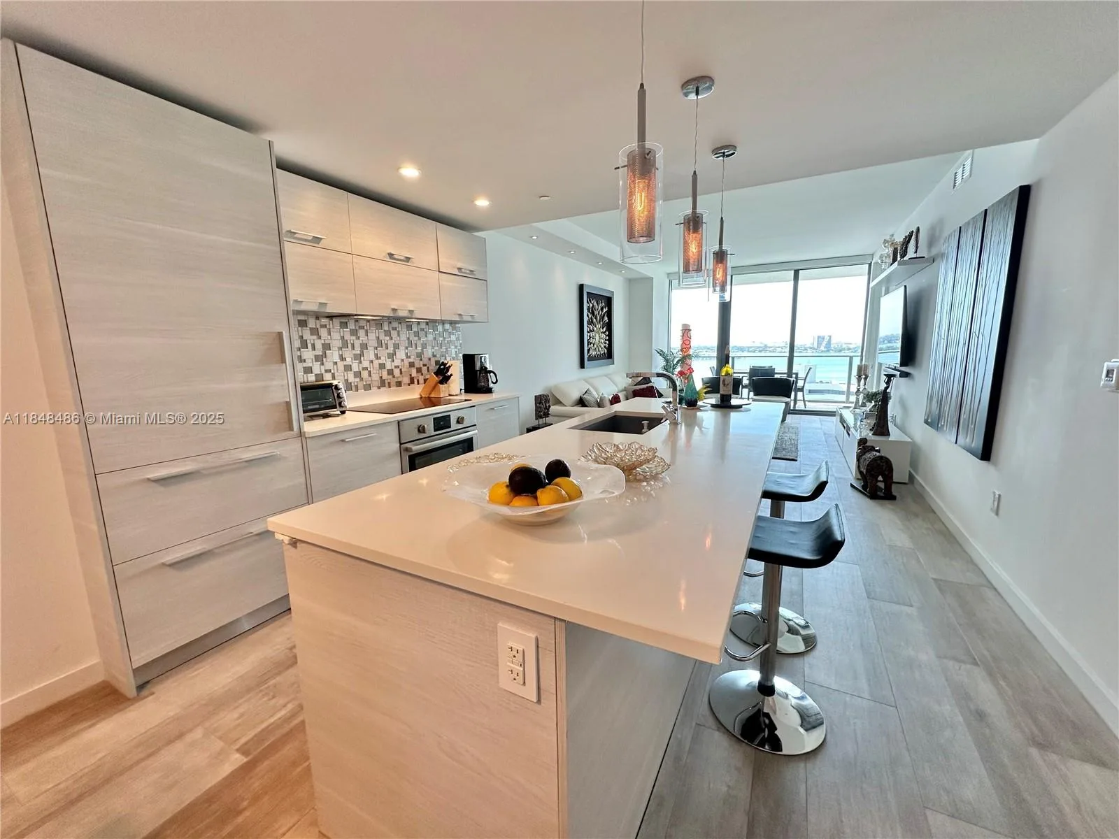 650 NE 32nd St # 1404, Miami, FL 33137 photo 6