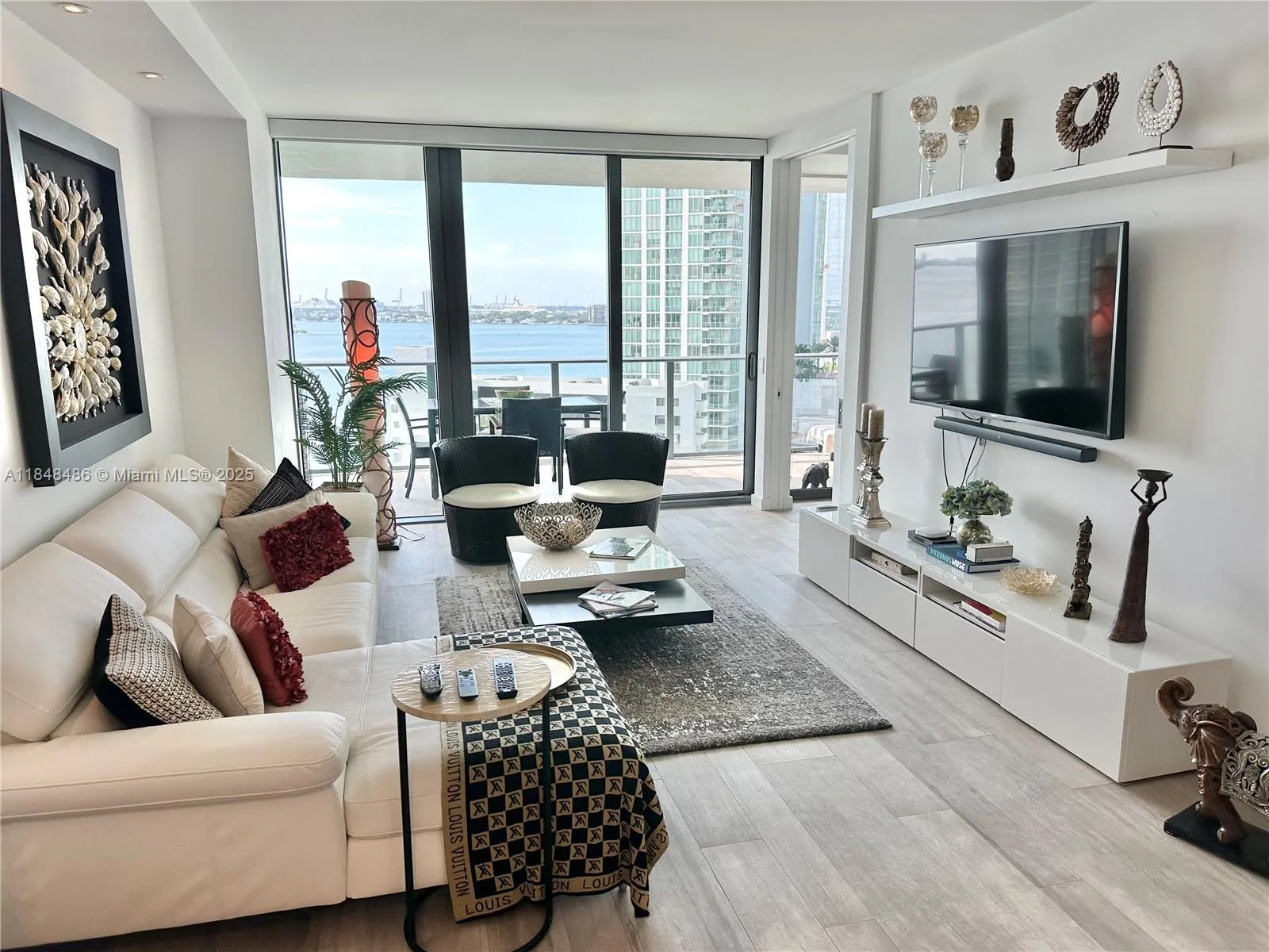 650 NE 32nd St # 1404, Miami, FL 33137 photo 7