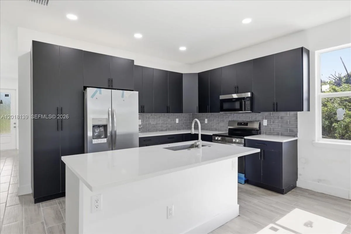136 Lomas Rd, Other City - In The State Of Florida, FL 33947