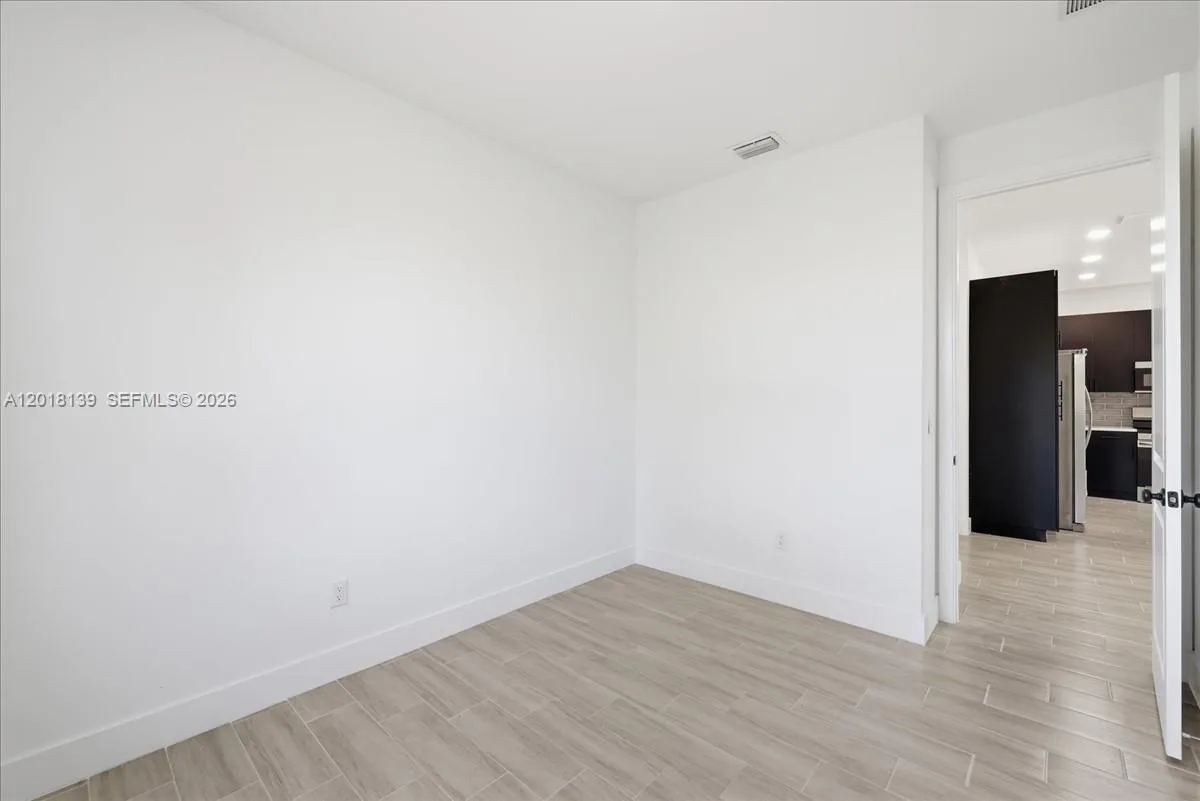 136 Lomas Rd, Other City - In The State Of Florida, FL 33947 photo 12