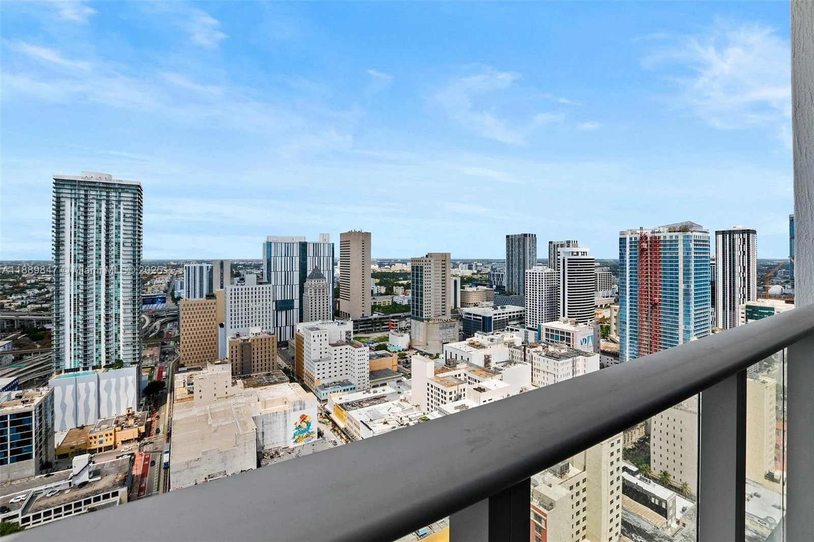 151 SE 1st St # 3511, Miami, FL 33131 photo 7